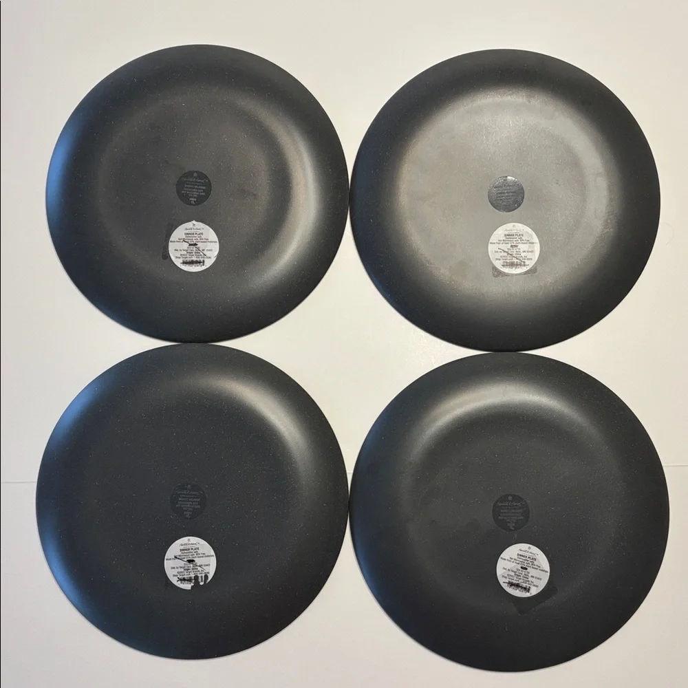 Hearth & Hand Set of 4 Gray Speckled Melamine Dinner Plates